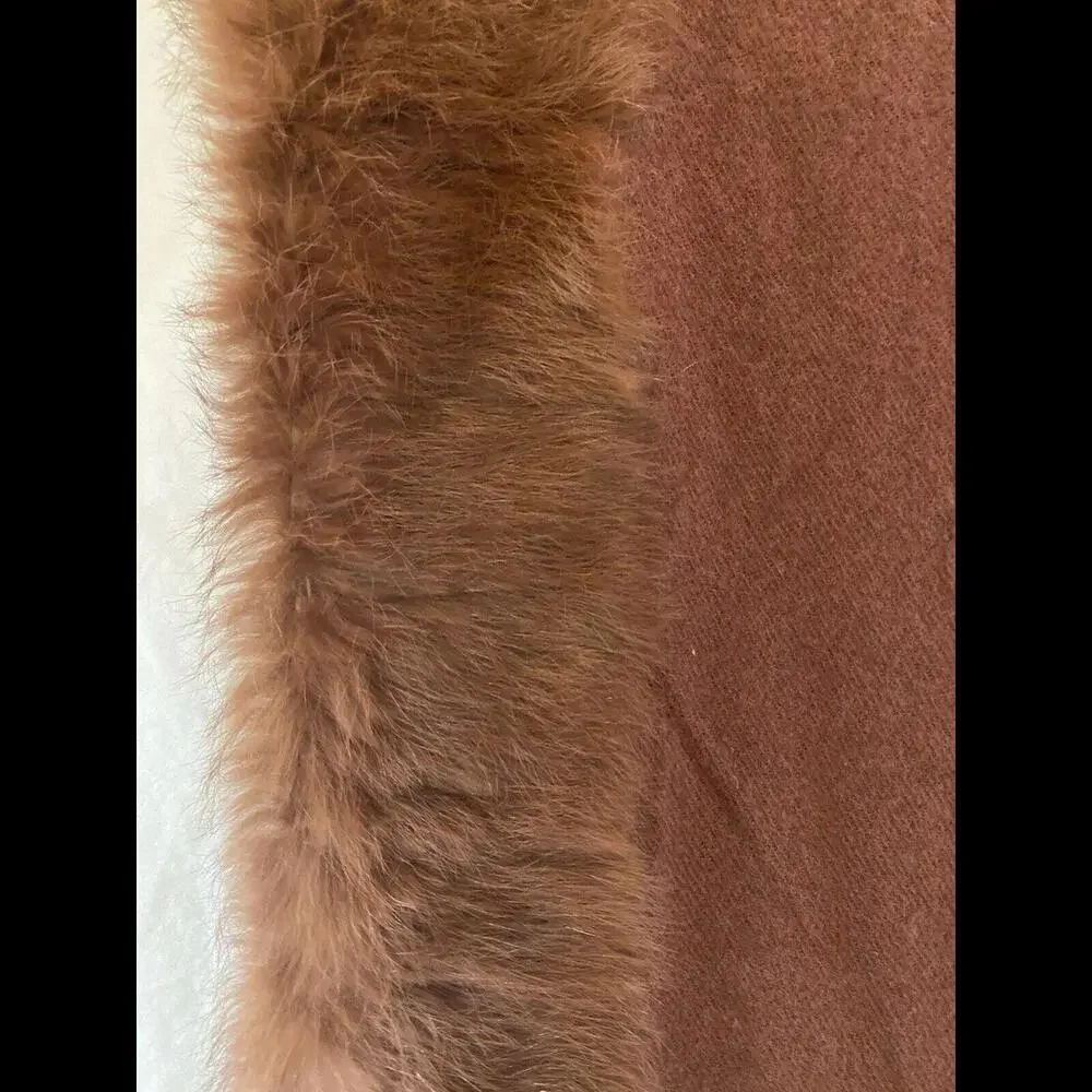 Blue Pacific Wool‎ Viscose Blend Brown Scarf w/Squirrel Fur Feels Like Cashmere